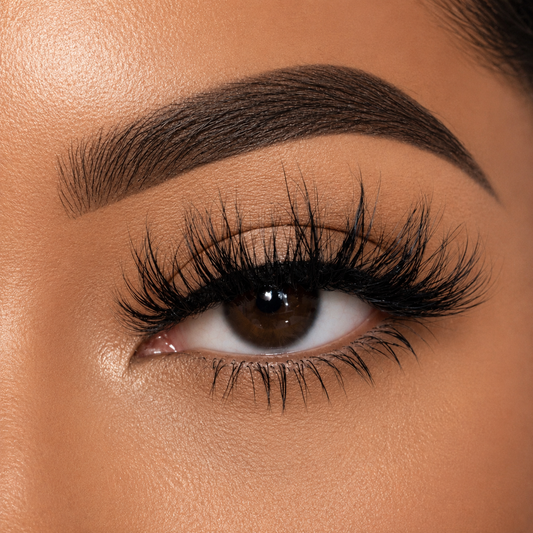 YL2 — 15mm Wispy Soft Glam Lashes 💋