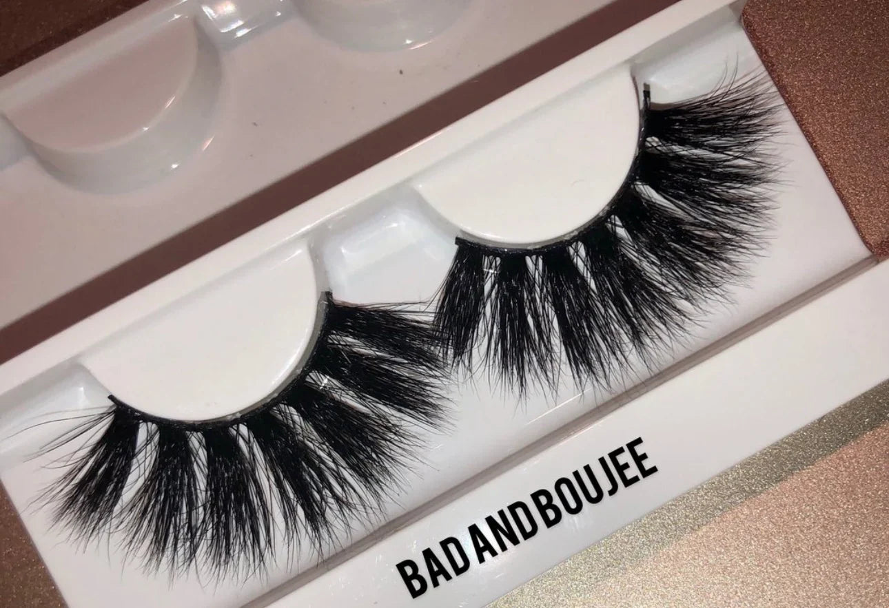 Bad and boujee “25MM” -DISCONTINUED🔜 - Yalordelashesllc