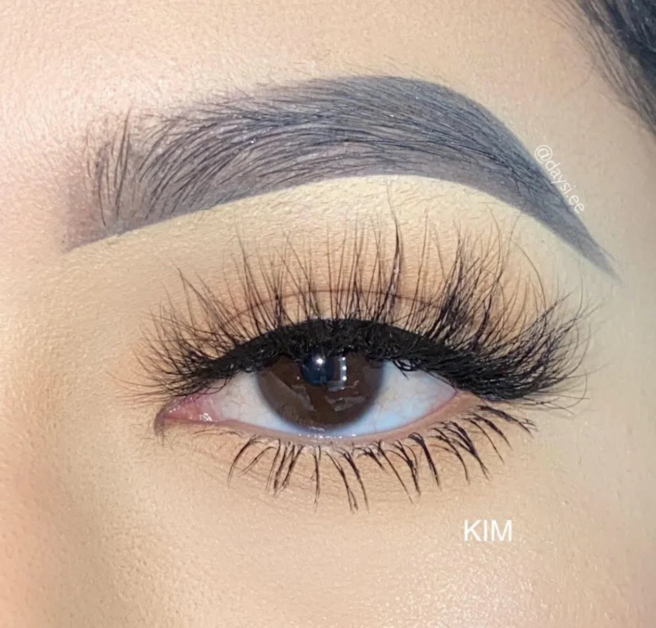 Kim “15MM” - Yalordelashesllc