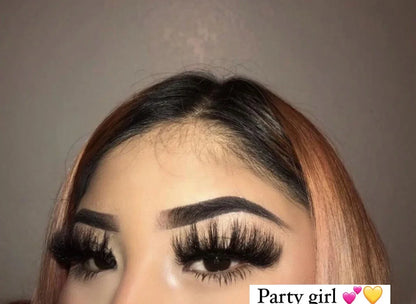 Party girl “25MM”- DISCONTINUED🔜 - Yalordelashesllc