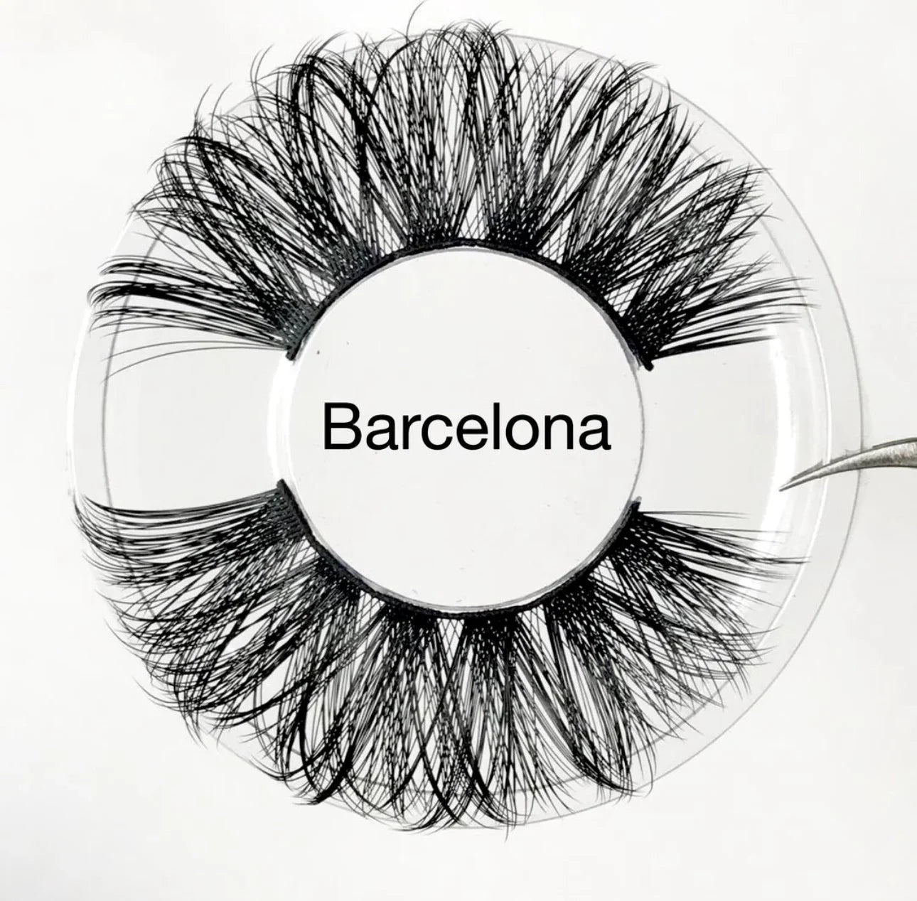 Barcelona “25MM”- DISCONTINUED🔜 - Yalordelashesllc